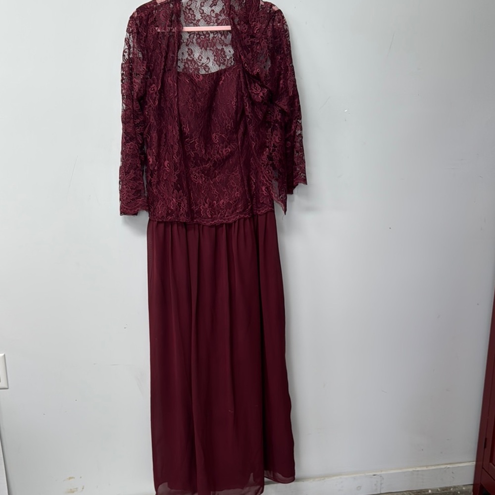Jaeden Burgundy Lace Wedding Dress Lace Jacket Lace Bodice Size 6